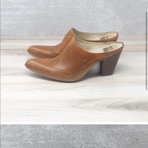 Frye Phoenix Leather Mule